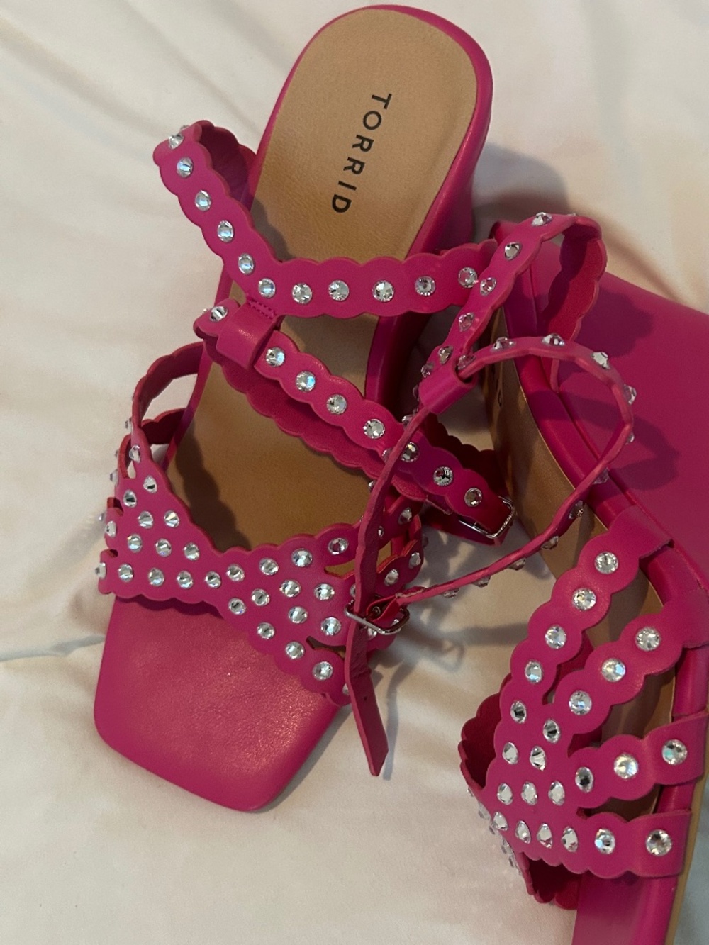 Torrid pink wedge